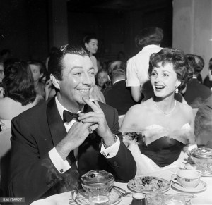 1-22-54-golden-globes